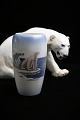 Royal 
Copenhagen 
porcelain vase 
with polar bear 
motif. 
Height: 19cm. 
Dia.: 11cm. 
Decoration ...