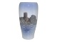 Royal 
Copenhagen vase 
with Koldinghus 
Castle.
The factory 
mark tells, 
that this was 
produced ...