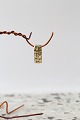 A fine little 
pendant that, 
with its 
timeless 
pattern, will 
suit every 
woman, 
regardless of 
age. ...