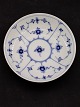 Royal 
Copenhagen blue 
fluted dish on 
foot 1/18 1st 
assortment D. 
17 cm. subject 
no. 555860