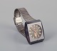 Rado Diastar, 
Swiss. Mens 
wristwatch.
1970s/80s.
French 
calendar.
In good 
condition with 
...