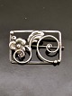 Art Deco brooch 
2.5 x 4 cm. 830 
silver subject 
no. 558153