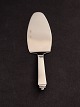 Georg Jensen 
Pyramid spade 
15.7 cm. 
sterling silver 
item no. 558197