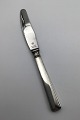 Cohr Silver 
Olympia Dinner 
Knife Measures 
22 cm (8.66 
inch)