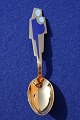 Michelsen 
Christmas 
spoons and 
forks of Danish 
gilt sterling 
silver. 
Anton 
Michelsen 
Christmas ...