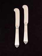 GEORG JENSEN Pyramid butter knife