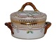 Royal 
Copenhagen 
Flora Danica, 
lidded sugar 
bowl.
Decoration 
number 157 and 
158 that is the 
...