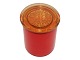 Holmegaard 
Palet, red 
marmelade jar 
with clear 
glass lid.
Designed by 
artist Michael 
Bang in ...