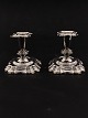 A pair of 
silver 
candlesticks H. 
10.5 cm. Item 
No. 560093