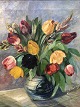 Ingeborg Debois 
(1897-1970). 
Oliemaleri på 
lærred, 
Tulipaner i 
vase. Mål med 
ramme 57x47 cm
