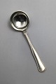 Cohr Silver 
Dobbeltriflet 
Bouillon Spoon 
Measures 14 cm 
(5.51 inch)