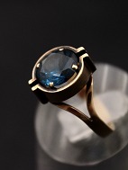 14 carat gold ring  with topaz