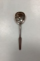 Congress Silver 
Plated Large 
Serving Spoon. 
Brand Cohr 
ATLA. 
Measures 19.8 
cm / 7.8 in.