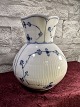 Musselmalet 
Fluted.
Unique milk 
jug.
Royal 
Copenhagen. RC 
No. 1 / 387.
Unique fluted 
Milk jug ...