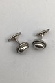 Georg Jensen 
Sterling Silver 
Cuff Links No. 
44 B Måler 1.7 
cm (0.66 inch) 
Samlet vægt 
13.7 gr ...