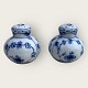 Royal 
Copenhagen, 
Blue Fluted, 
Half lace, Salt 
& Pepper set 
#1/ 712 #1/ 
711, 6cm in 
diameter, ...
