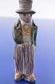 L. Hjorth 
ceramics from 
Bornholm. 
Figures in 
regional 
costumes.
Man, height 11 
cm. Fine 
condition.