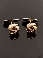 8 carat gold knot cufflinks