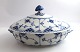 Royal 
Copenhagen. 
Blue Fluted, 
half lace. 
Covered dish. 
Model 622. 
Length 28 cm. 
Width 17.5 cm. 
...