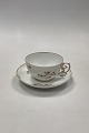 Royal 
Copenhagen 
Berberis Large 
Tea Cup with 
saucer
Measures 
10.8cm / 4.25 
inch
In good ...