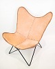 Lounge armchair - Bat chair - Black frame - light leather - 1990
Great condition
