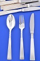 "Plisse" Silver 
plated cutlery. 

6 Plisse lunch 
knife, længde 
18.5 cm. 
6 Plisse lunch 
fork ...