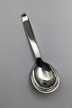 Evald Nielsen 
Sølv No. 29 
Sterling Silver 
Jam Spoon 
(small)
Measures 12.5 
cm (4.92 inch)