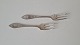 Empire cake 
fork in silver 
Stamped the 
three towers - 
CMC 
Length 13.5 
cm. 
Stock: 12