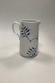 Royal 
Copenhagen Blue 
Fluted Mega 
Pitcher No 446.
Measures 20cm 
and hold 150cl