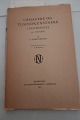 Urmagere og tusindkunstnere i Vendsyssel ca. 
1750-1850
Af P. Christensen
Illustrationer af E. Dalsgaard
A/S Express trykkeriet i Hjørring
1962
Sideantal: 114
Med indklæbet information om Peter Christensen
In a good condition