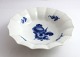 Royal 
Copenhagen. 
Blue flower. 
Pickle dish. 
Model 8008. 
Diameter 17 cm. 
(2. quality)