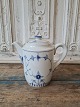 B&G Blue Fluted 
Hotel porcelain 
small coffee 
pot 
No. 1050, 
Factory first
Height 16 cm.