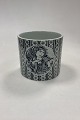 Bjørn Wiinblad 
Nymølle Flower 
Pot - Christmas 
1981 No. 
3025-699. Black 
decoration. 
Measures 13 ...
