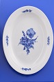Royal 
Copenhagen 
porcelain. RC 
Blue 
flower/braided. 
Oval serving 
dish no. 
10/8016. length 
34 X ...