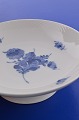Royal 
Copenhagen 
porcelain. RC 
Blue 
flower/braided. 
Cake dish on 
low foot no. 
10/8062. 
Diameter ...