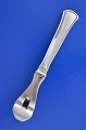 Danish silver, 
sterling 925. 
Flatware 
pattern no. 5. 
Hans Hansen 
bottle opener, 
length 12 cm. 4 
...