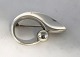 Hans Hansen. 
Sterling silver 
brooch. Model 
no. 109. Length 
4.2 cm