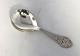 National 
Silverplated. 
Sugar spoon. 
Length 11 cm