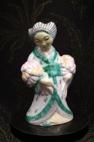 item no: L. Hjorth geisha nr. 529.