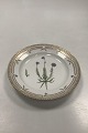 Royal 
Copenhagen 
Flora Danica 
Salad Plate No 
20/3573
Latin name: 
Jasione montana 
L
Measures ...