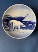 Royal 
Copenhagen 
Round plate 
Polar bear in a 
Greenlandic 
landscape
Dec. No. 4366
Ø. 11.3 ...