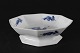 Royal 
Copenhagen
Blue Flower 
Angular
Low bowl 8624
