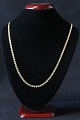 Very nice and 
elegant flat 
royal chain, 
designed as a 
necklace. The 
length of the 
chain allows 
...