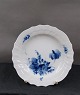 Blue Flower Curved China from Denmark. Large 
pastry plates No 1625 Ö 17cm