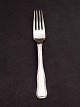 Georg Jensen 
dobbeltriflet 
gaffel 17 cm. 
sterling sølv 
emne nr. 577015 
Lager:8