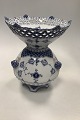 Royal 
Copenhagen Blue 
Fluted Full 
Lace Large Vase 
No 1123
Measures 
31,5cm high and 
25,5cm dia ...