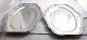Johan Georg 
Høderich (GIH). 
A pair of oval 
silver dishes 
with a curved 
straight edge 
with a coat ...