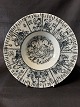 Bjørn Wiinblad 
ceramics made 
at Nymølle.
Black round 
dish from LM 
Ericsson.
Diameter 22 
...