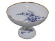 Royal 
Copenhagen Blue 
Flower Curved 
with gold edge, 
cake stand.
The factory 
mark show that 
...