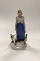 Bing and 
Grondahl 
Figurine Goose 
Girl No. 2254. 
Designed by 
Axel Locher. 
Measures 24 cm 
/ 9.44 ...